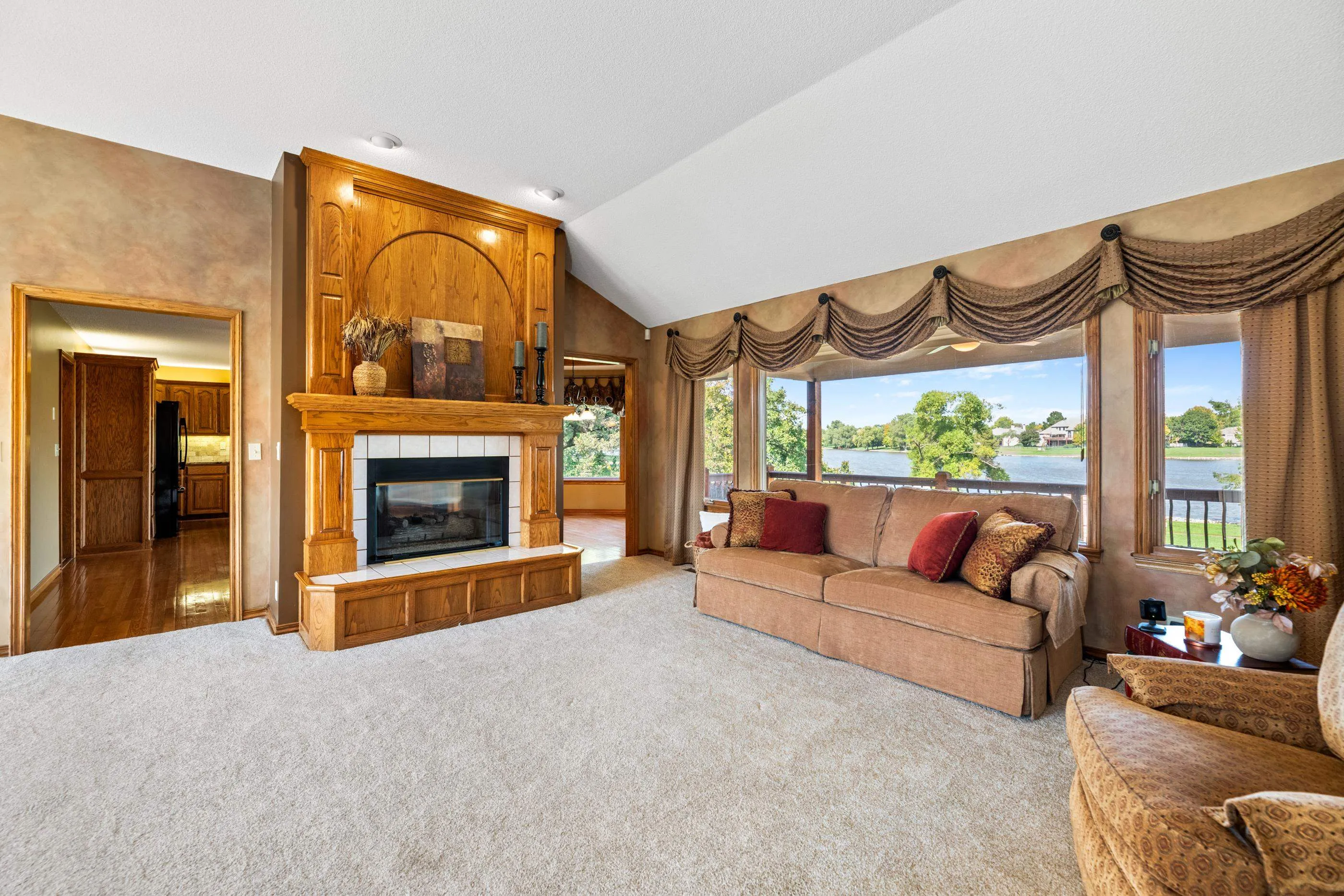 Wichita, Kansas 67235, United States, 4 Bedrooms Bedrooms, ,4 BathroomsBathrooms,Residential,Pending,227331