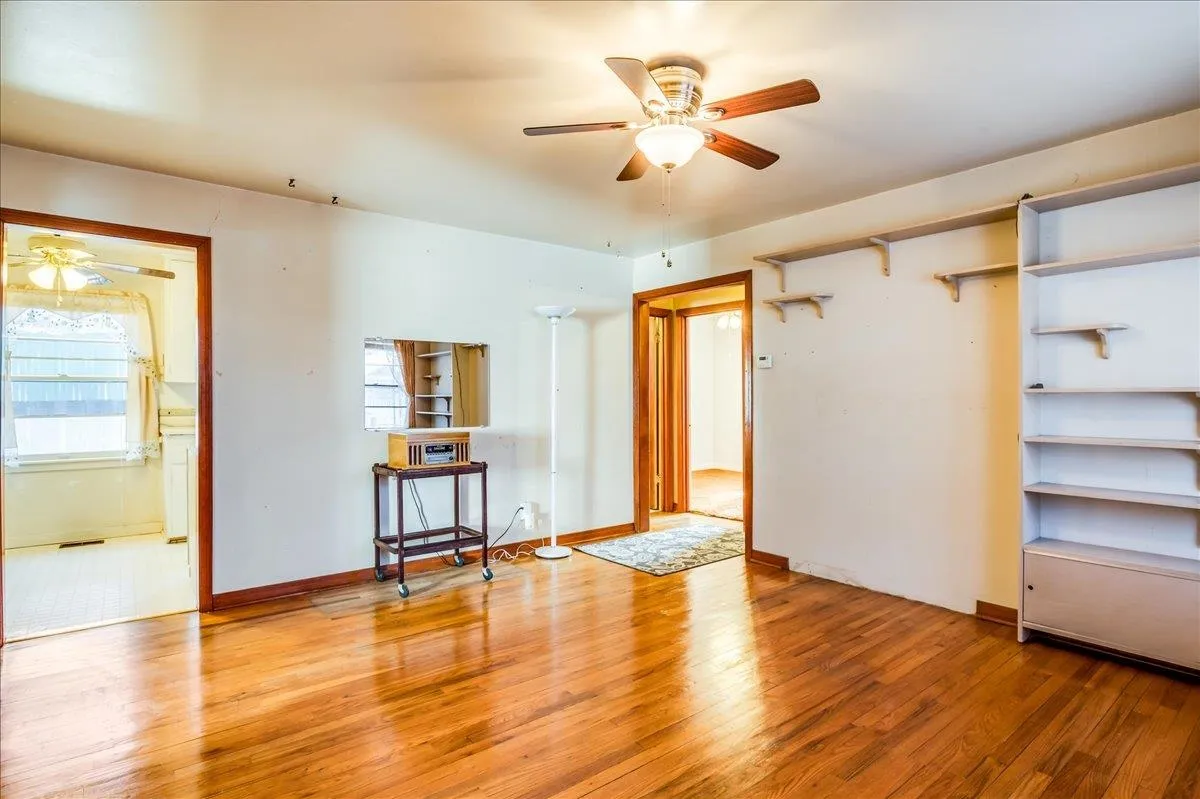 Wichita, Kansas 67211, United States, 2 Bedrooms Bedrooms, ,1 BathroomBathrooms,Residential,Active,84825