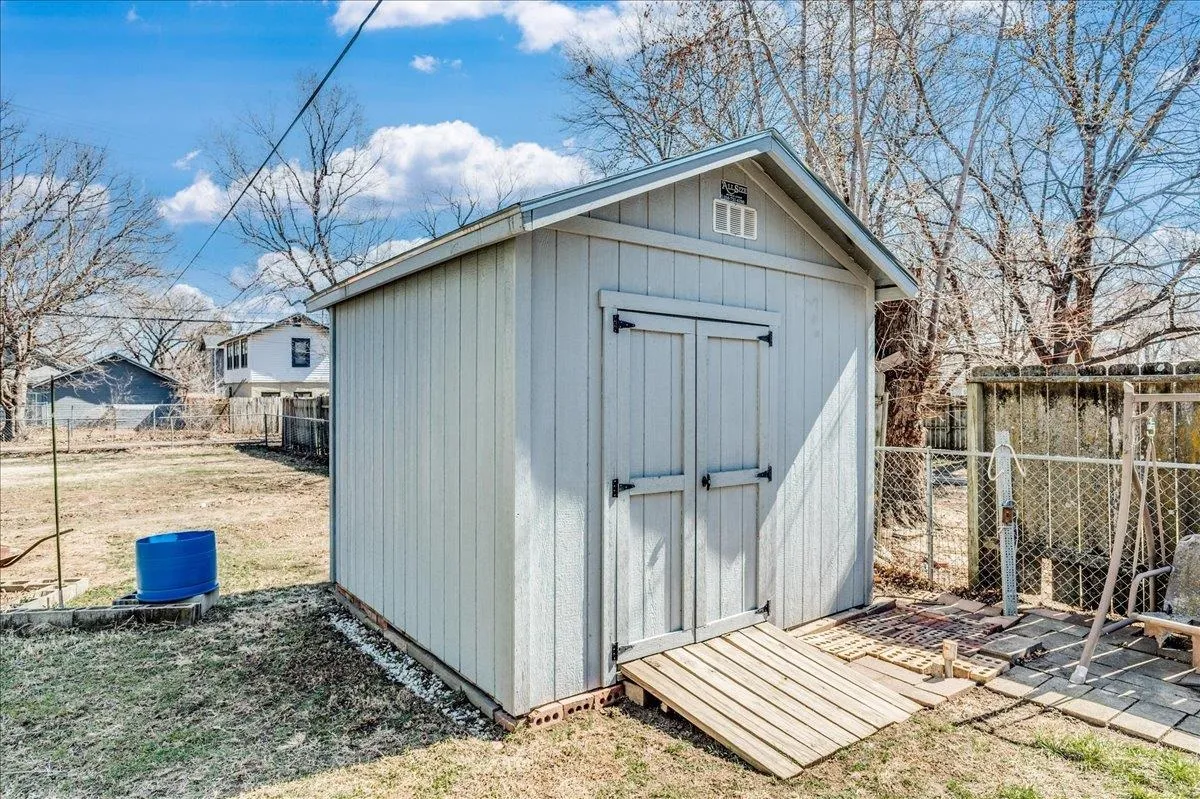 Wichita, Kansas 67211, United States, 2 Bedrooms Bedrooms, ,1 BathroomBathrooms,Residential,Active,84825