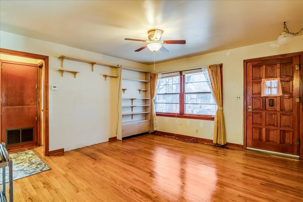 Wichita, Kansas 67211, United States, 2 Bedrooms Bedrooms, ,1 BathroomBathrooms,Residential,Active,84825