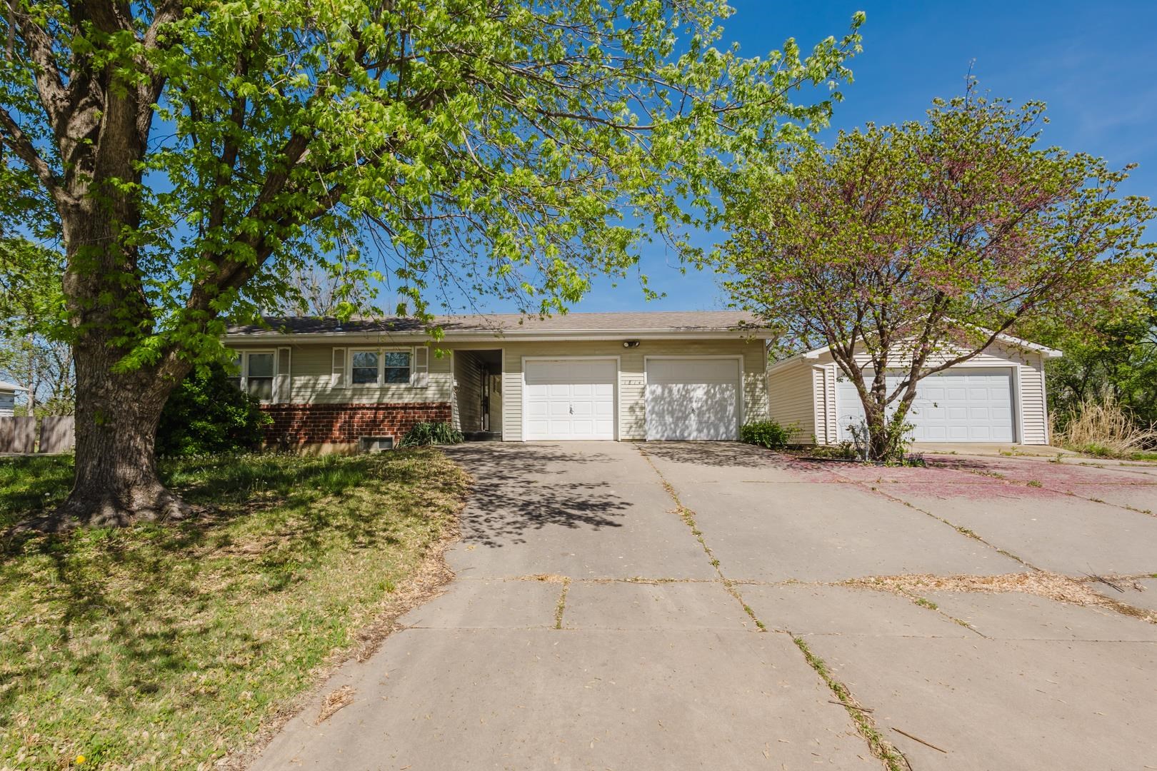 1814 S Mission Rd, Wichita, Kansas image 1