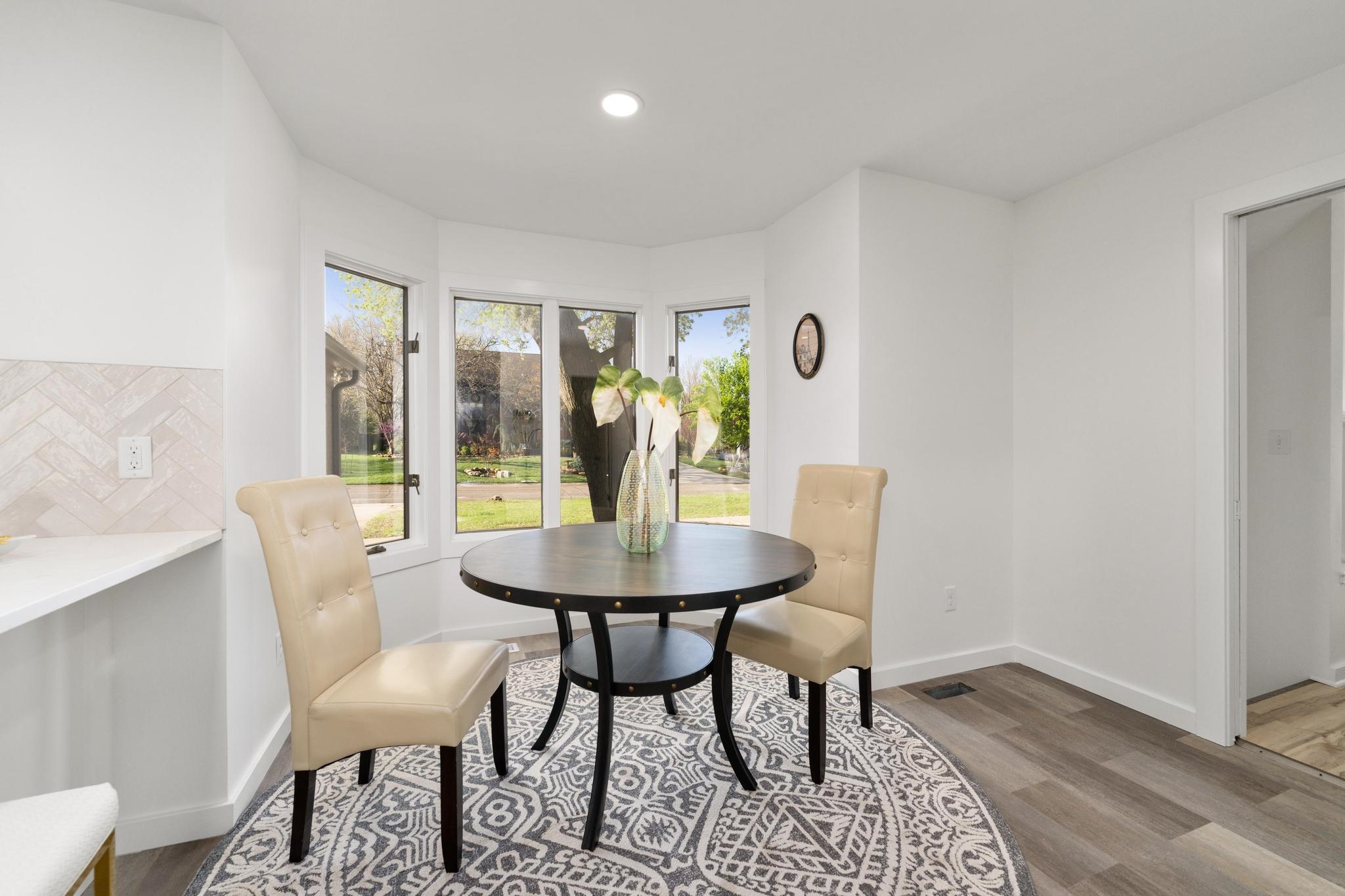 2534 N Greenleaf Ct, Wichita, Kansas image 10