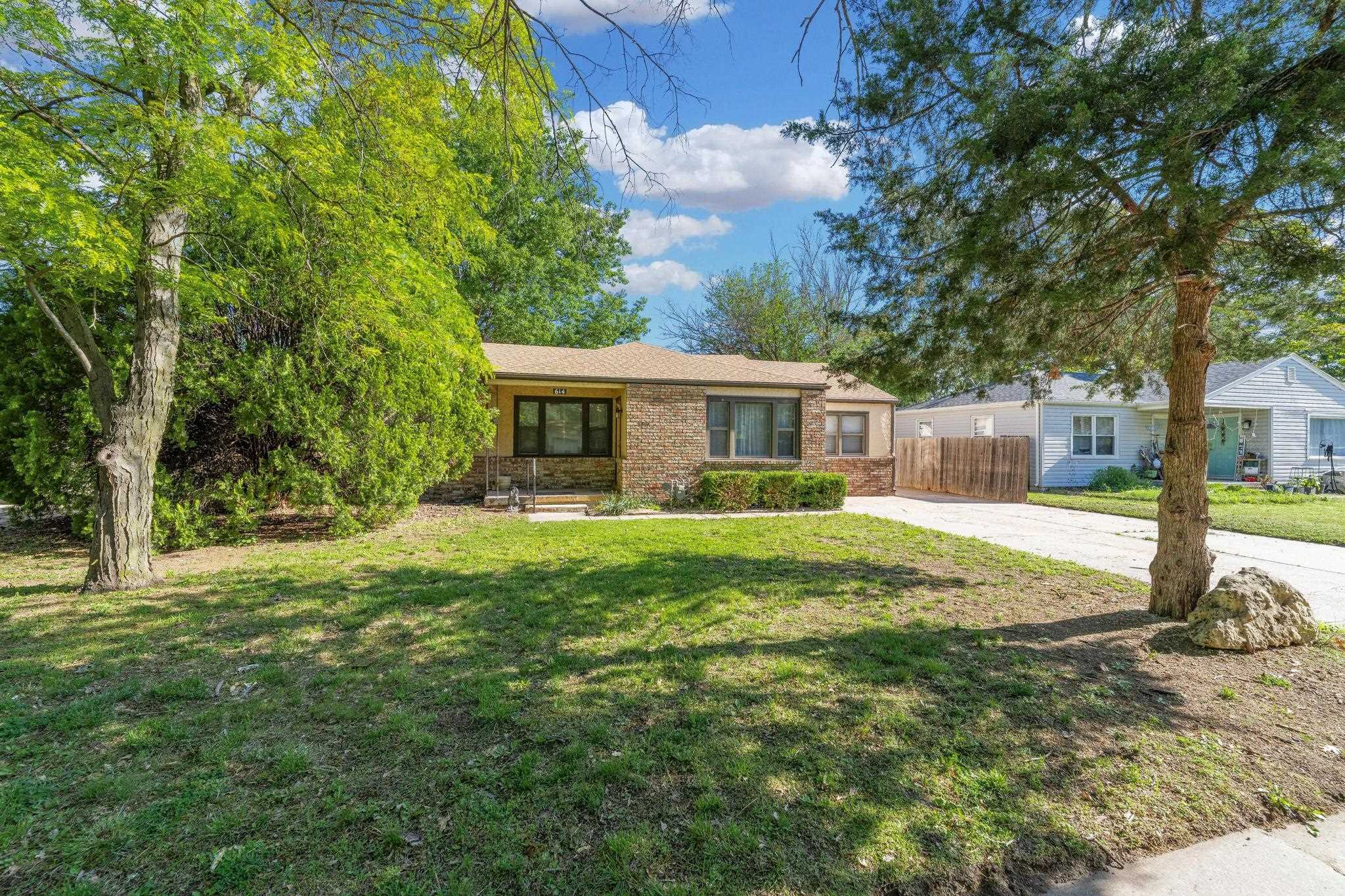 614 W 30th St S St, Wichita, Kansas image 35