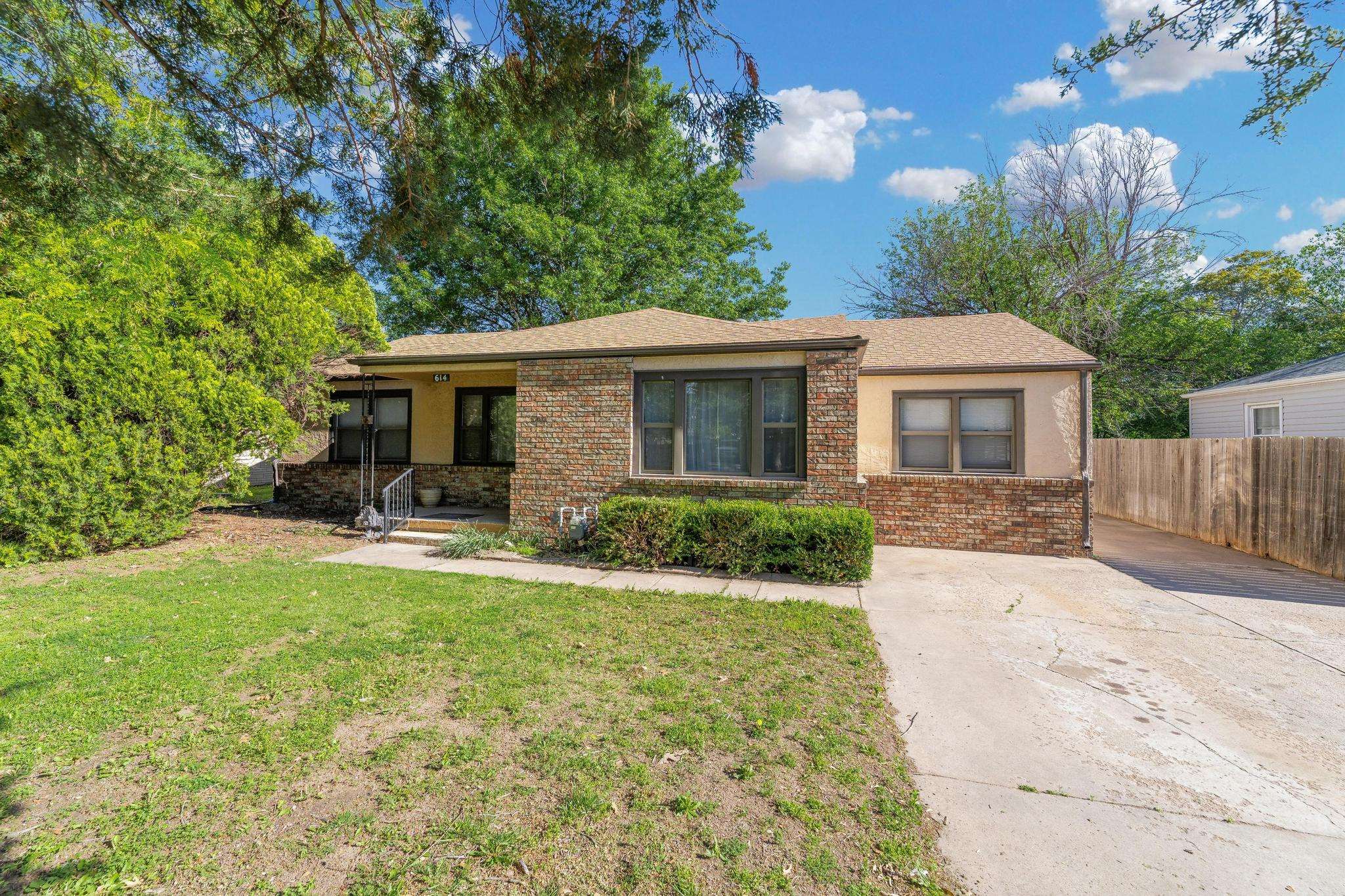 614 W 30th St S St, Wichita, Kansas image 2
