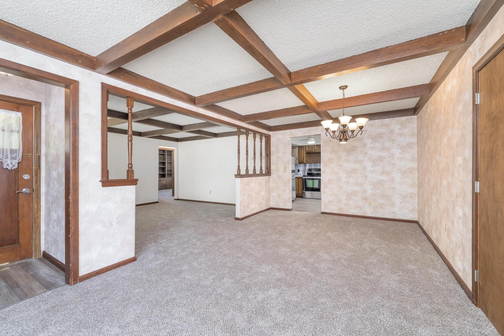 614 W 30th St S St, Wichita, Kansas image 5