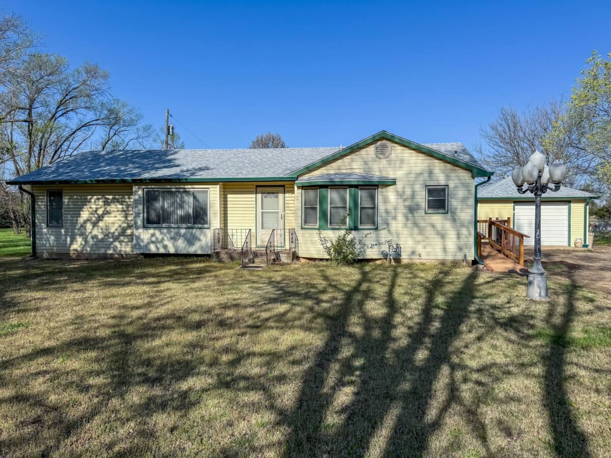 655 S Mccandless Rd, Andover, Kansas image 1