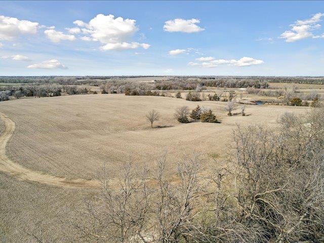 8904 NE 96th St, Peabody, Kansas image 4