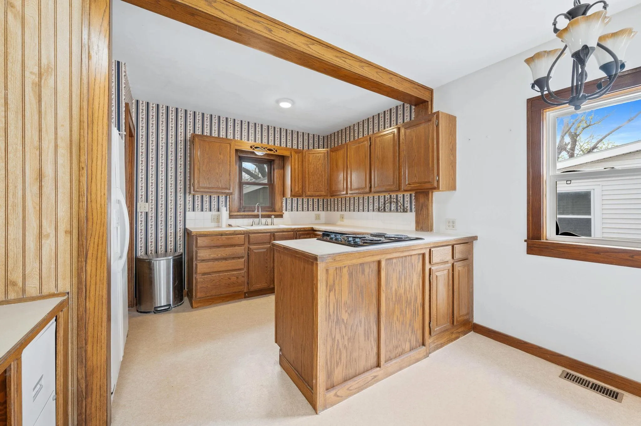 Wichita, Kansas 67213, United States, ,Residential,Active,98352