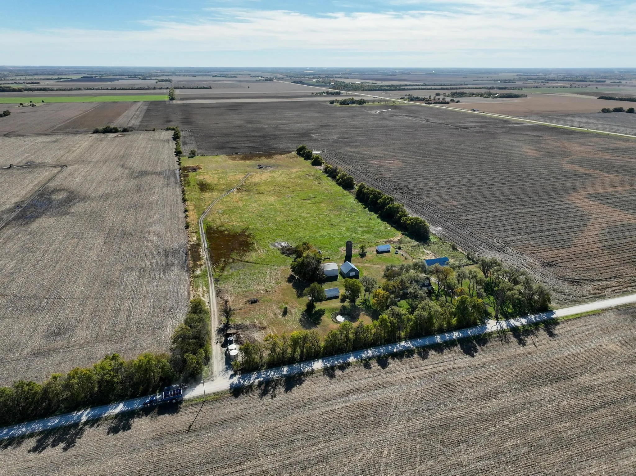 Newton, Kansas 67114, United States, 4 Bedrooms Bedrooms, ,2 BathroomsBathrooms,Residential,Active,241321