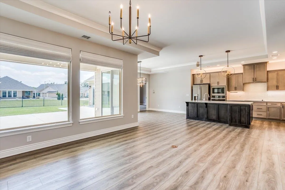 Derby, Kansas 67037, United States, 2 Bedrooms Bedrooms, ,2 BathroomsBathrooms,Residential,Pending,54807