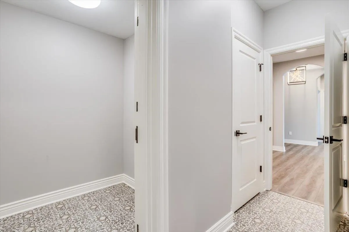 Derby, Kansas 67037, United States, 2 Bedrooms Bedrooms, ,2 BathroomsBathrooms,Residential,Pending,54807