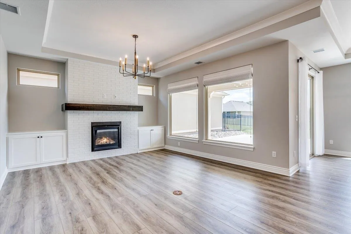 Derby, Kansas 67037, United States, 2 Bedrooms Bedrooms, ,2 BathroomsBathrooms,Residential,Pending,54807