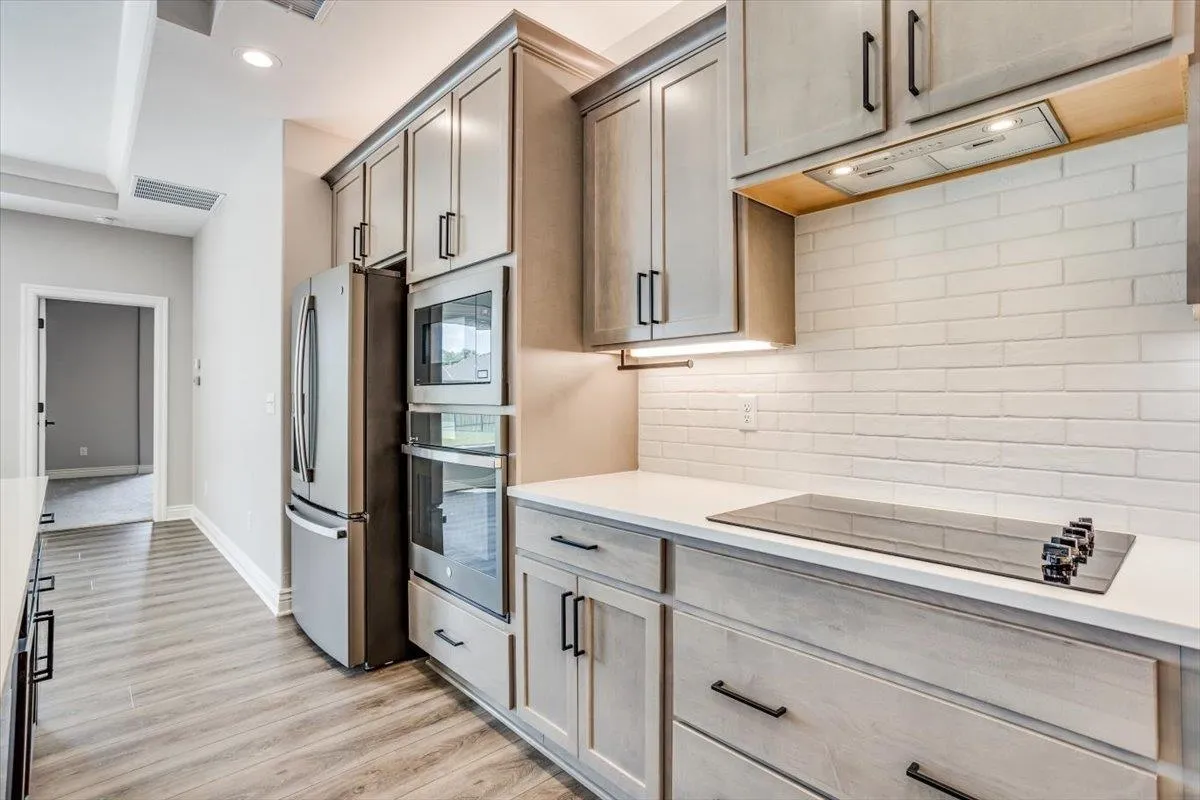 Derby, Kansas 67037, United States, 2 Bedrooms Bedrooms, ,2 BathroomsBathrooms,Residential,Pending,54807