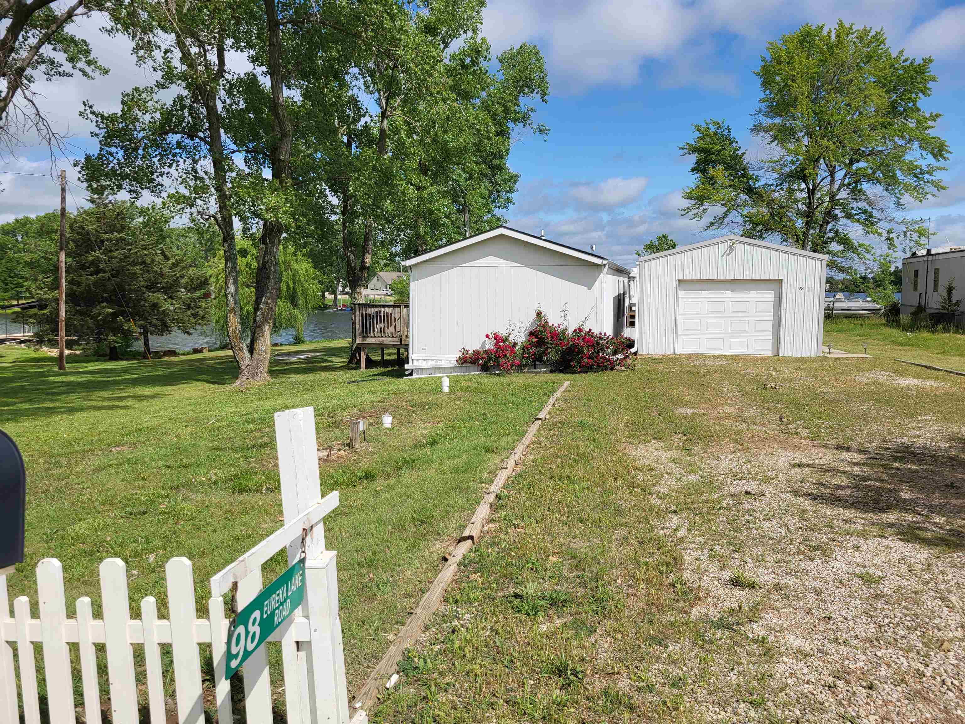 98 Eureka Lake Rd, Eureka, Virginia image 1