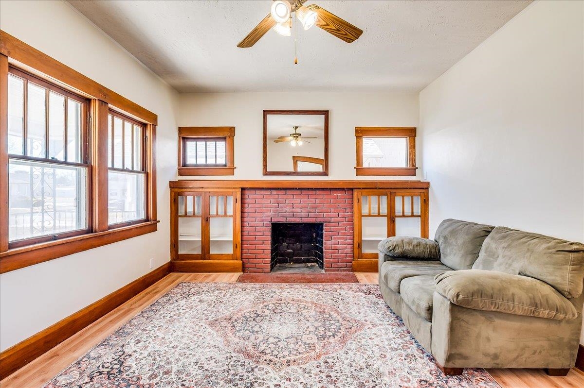 322 W 13th Ave, Hutchinson, Kansas image 6