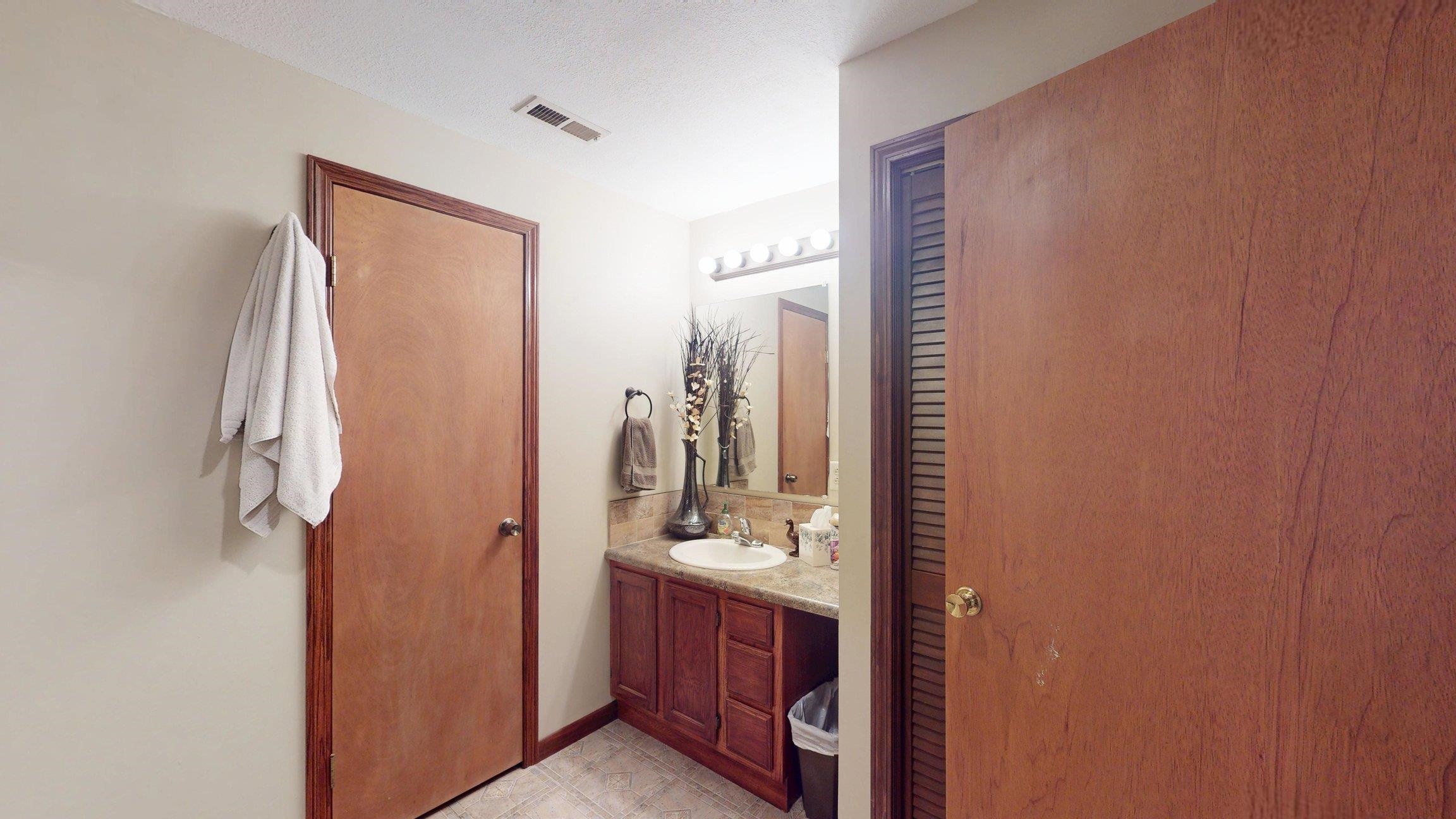 10330 W Alamo Ct, Wichita, Kansas image 20