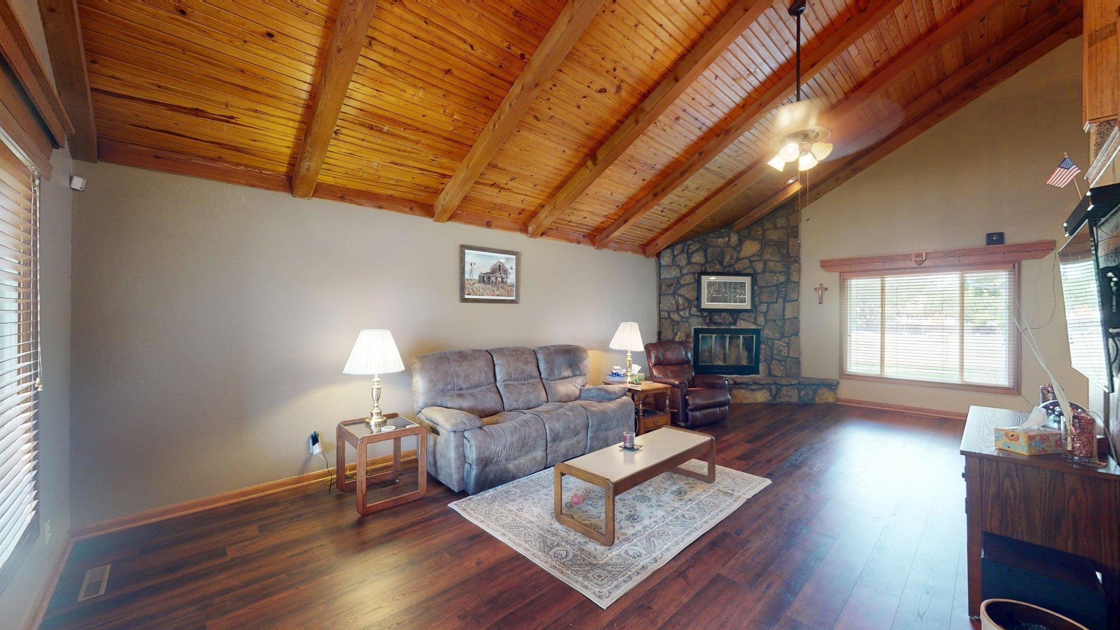 10330 W Alamo Ct, Wichita, Kansas image 3