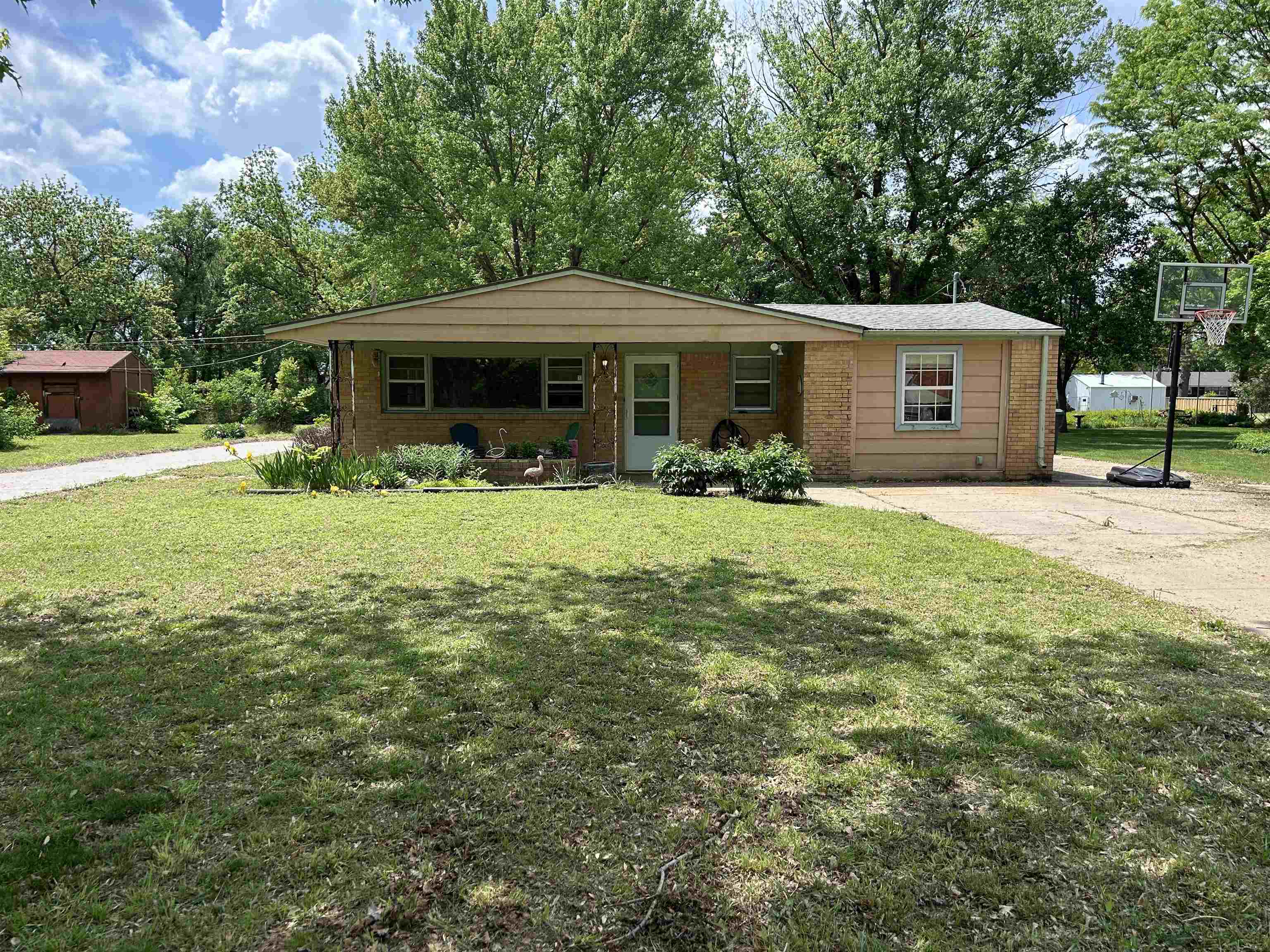 3133 N Porter Ave, Wichita, Virginia image 1
