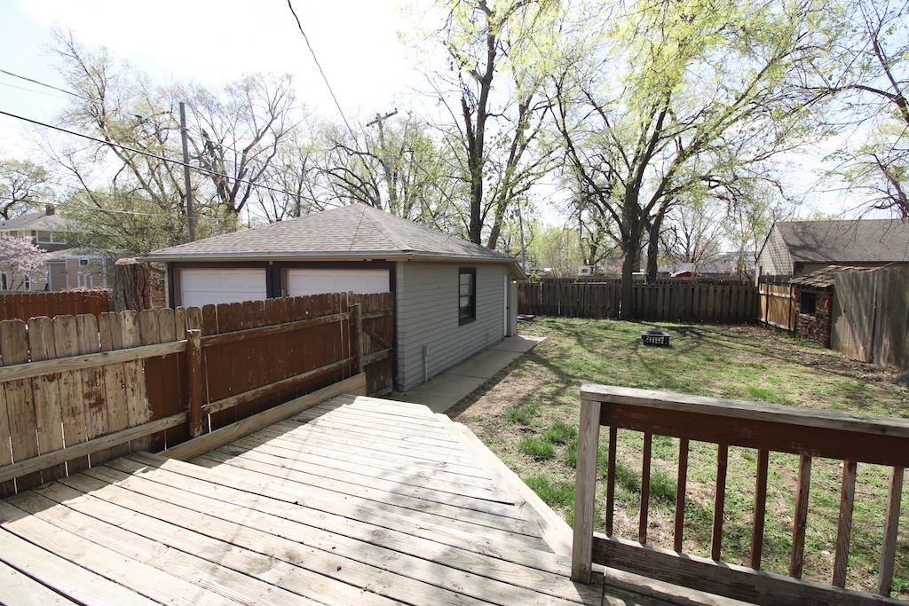 217 W Bond St, Salina, Kansas image 25