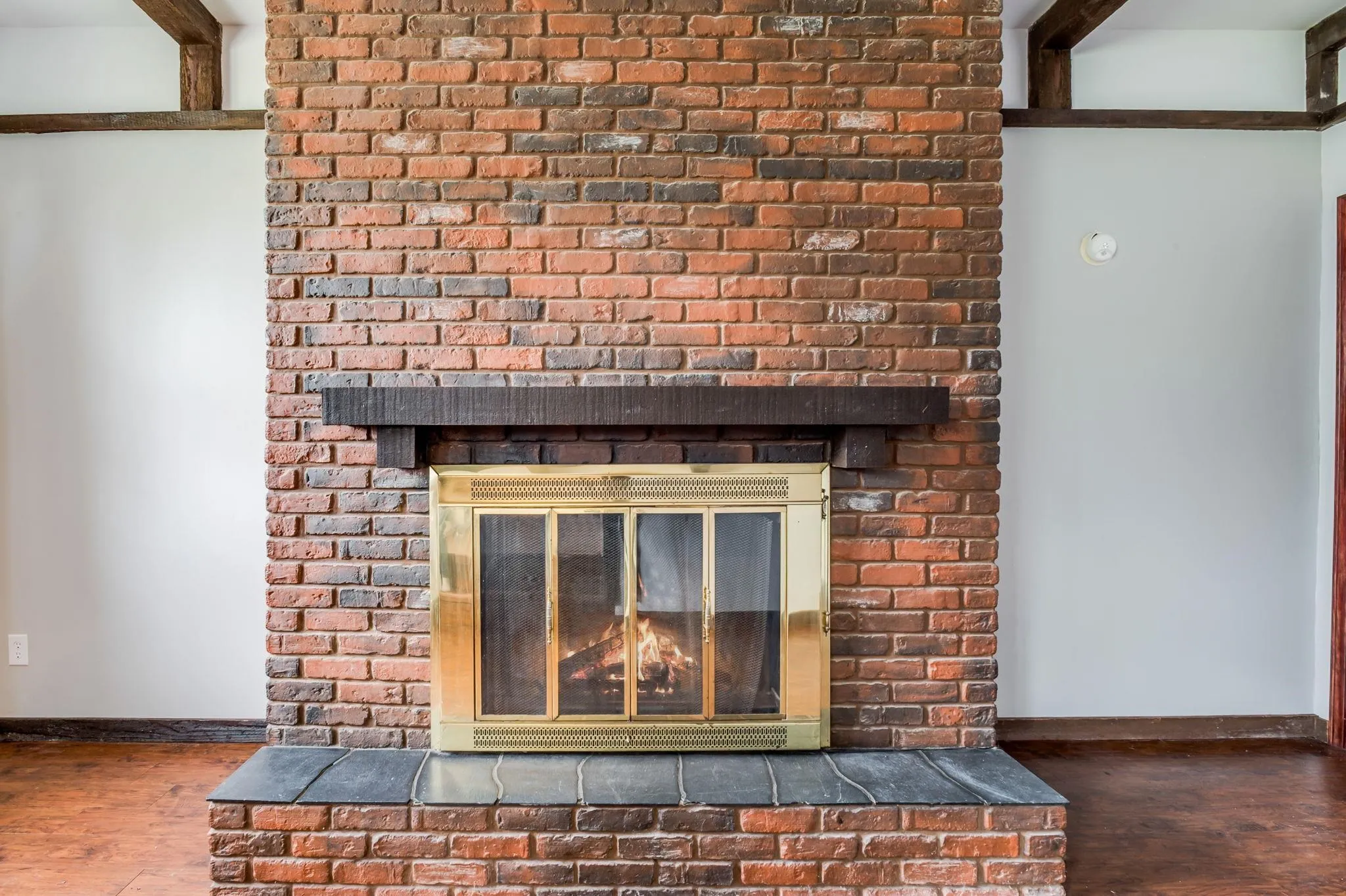 Rose Hill, Kansas 67133, United States, 4 Bedrooms Bedrooms, ,2 BathroomsBathrooms,Residential,Active,141205