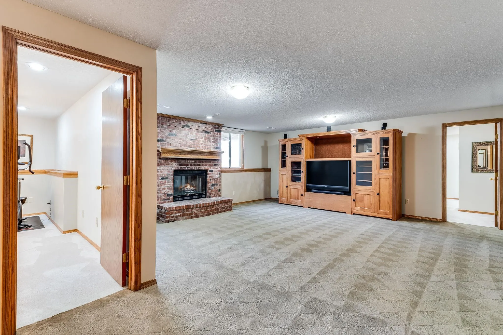 Derby, Kansas 67037, United States, 5 Bedrooms Bedrooms, ,3 BathroomsBathrooms,Residential,Pending,208946