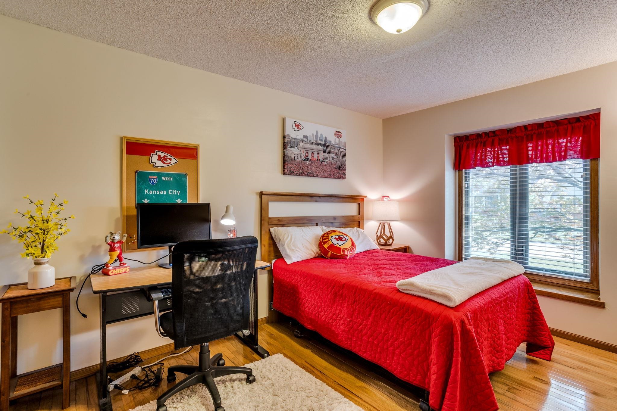 2415 N Spring Meadow St, Wichita, Kansas image 19