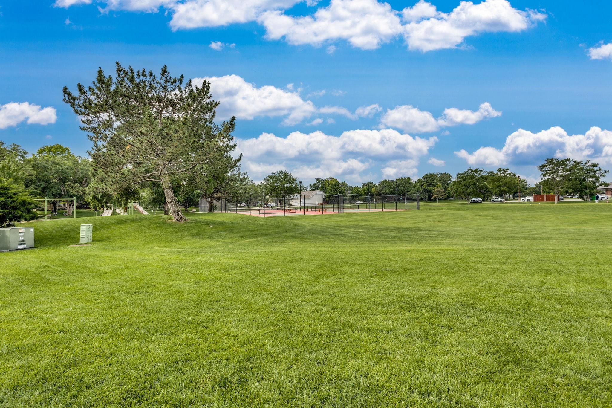 2415 N Spring Meadow St, Wichita, Kansas image 34