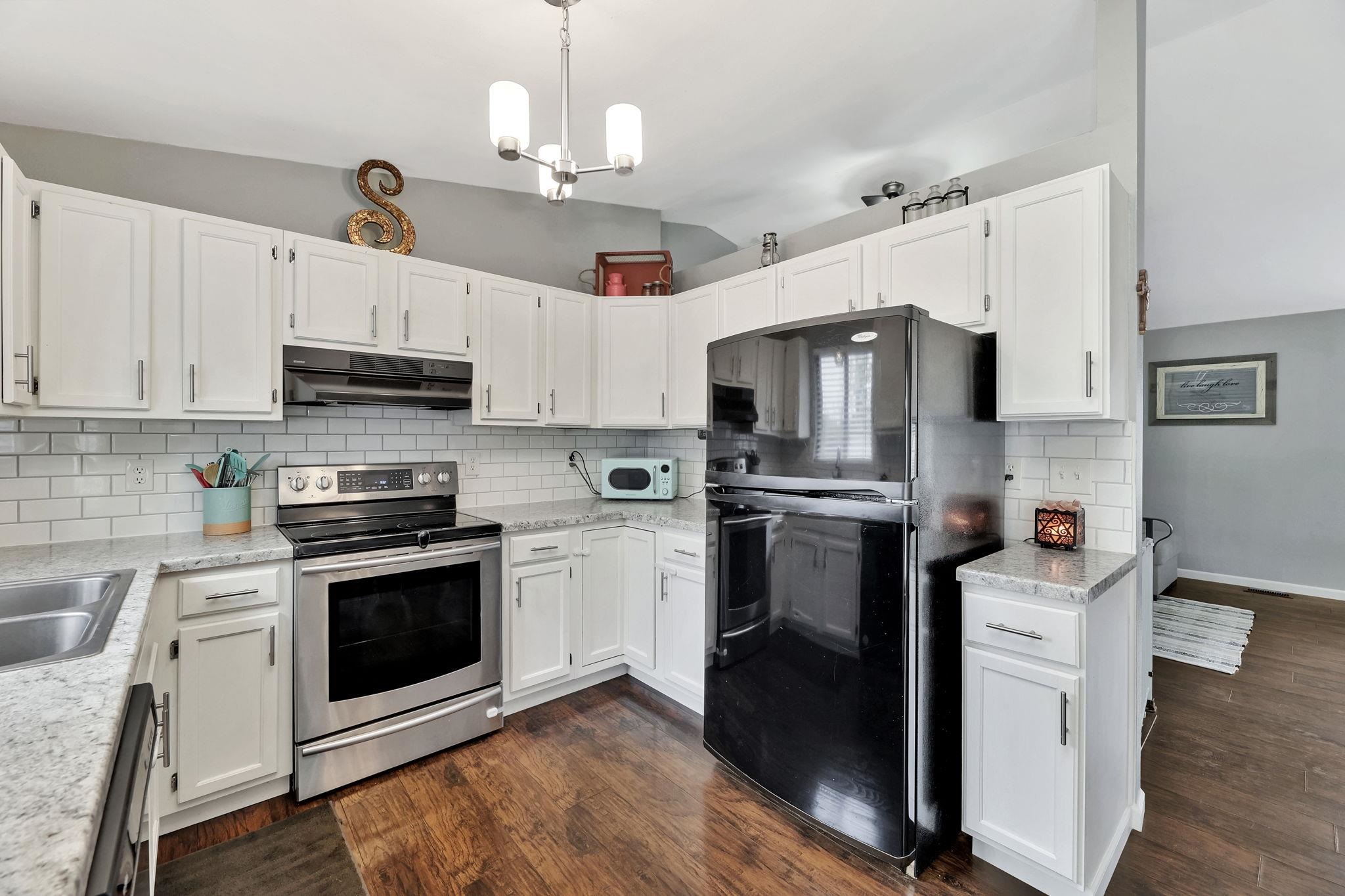 6908 E Winterberry Cir, Wichita, Kansas image 5