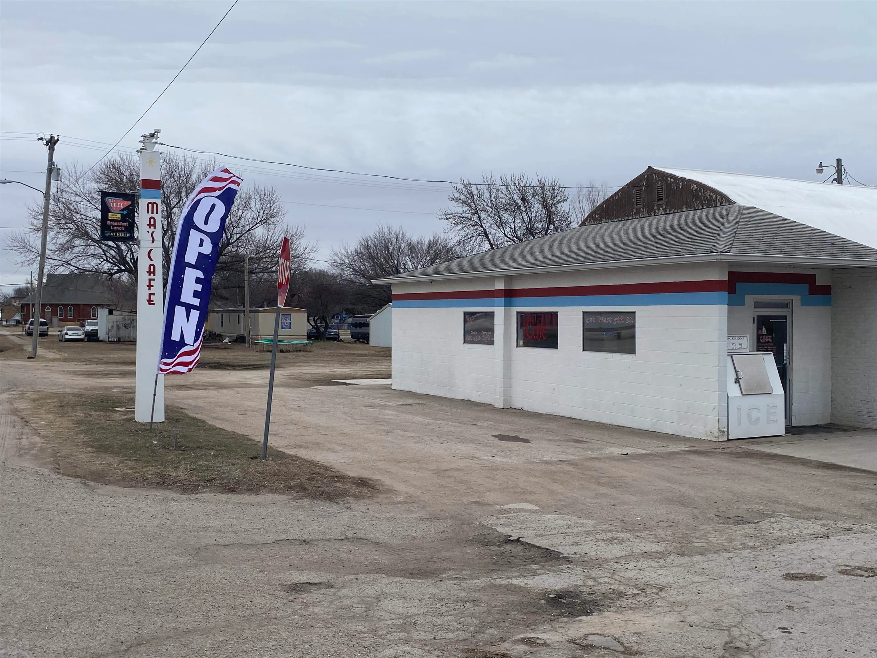 Burden, Kansas 67019, United States, ,Commercial,Active,147138