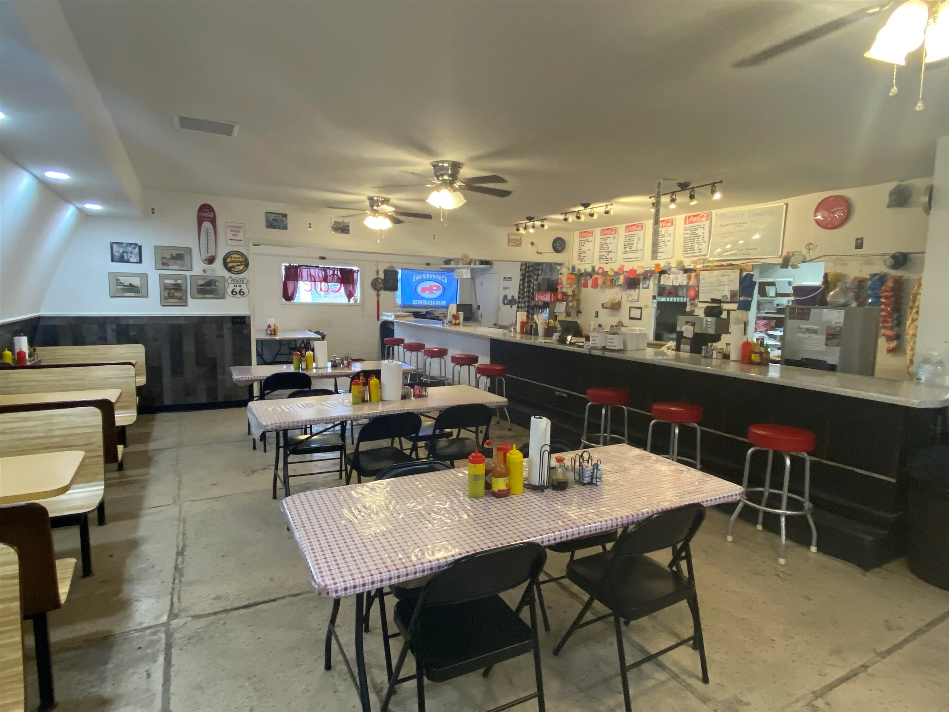 Burden, Kansas 67019, United States, ,Commercial,Active,147138