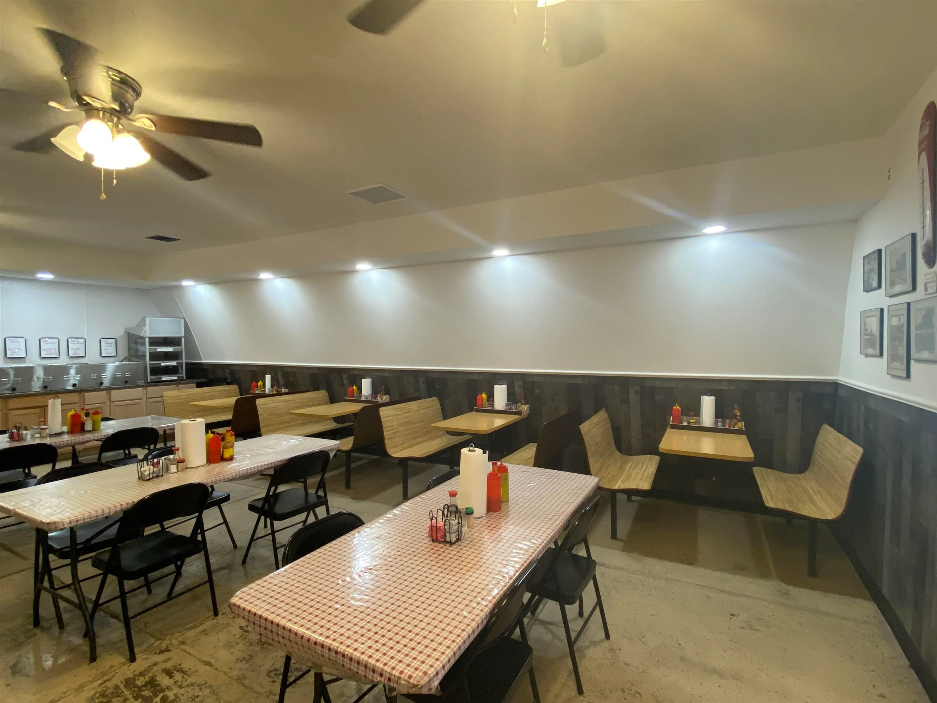 Burden, Kansas 67019, United States, ,Commercial,Active,147138