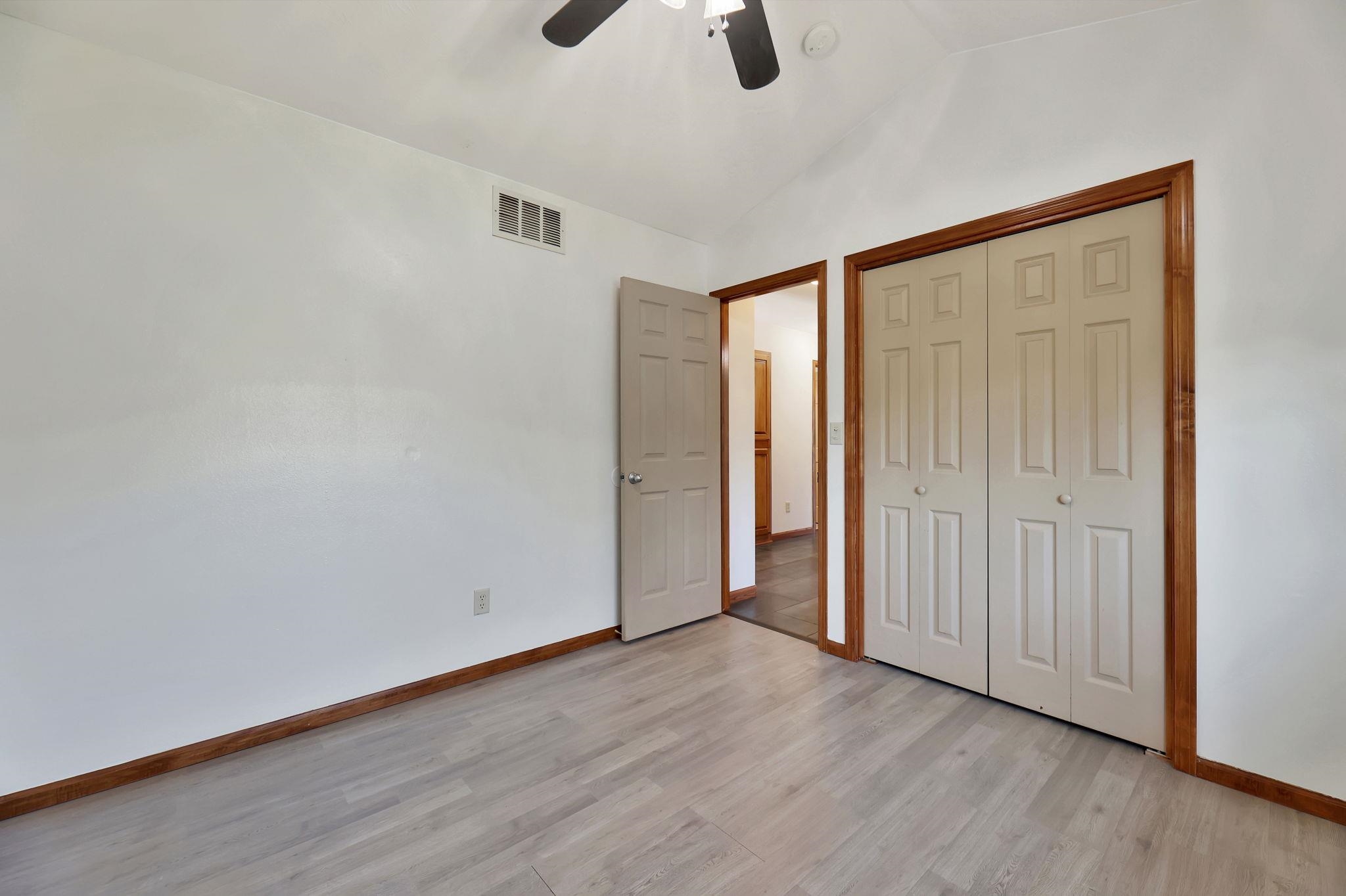 900 Sandalwood Cir, Augusta, Kansas image 22