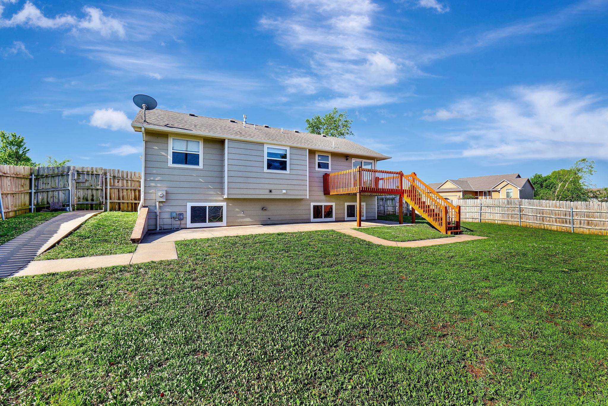 900 Sandalwood Cir, Augusta, Kansas image 33