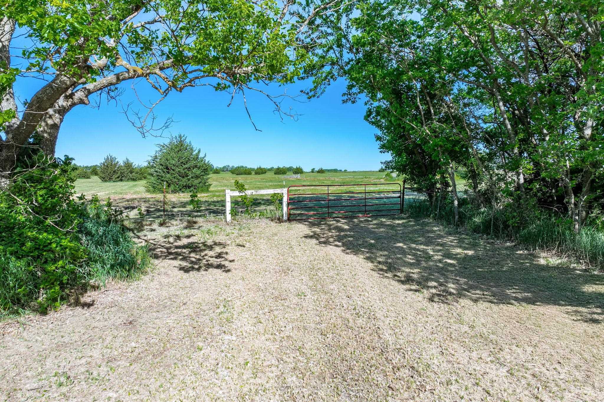 9919 N 159th St E St, Benton, Virginia image 22