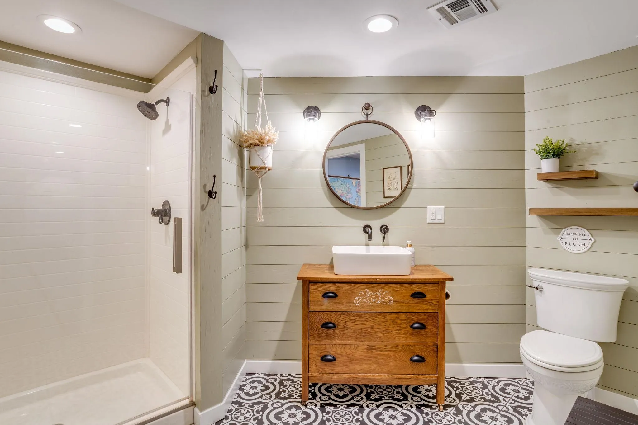 Towanda, Kansas 67144, United States, 3 Bedrooms Bedrooms, ,3 BathroomsBathrooms,Residential,Active,141657