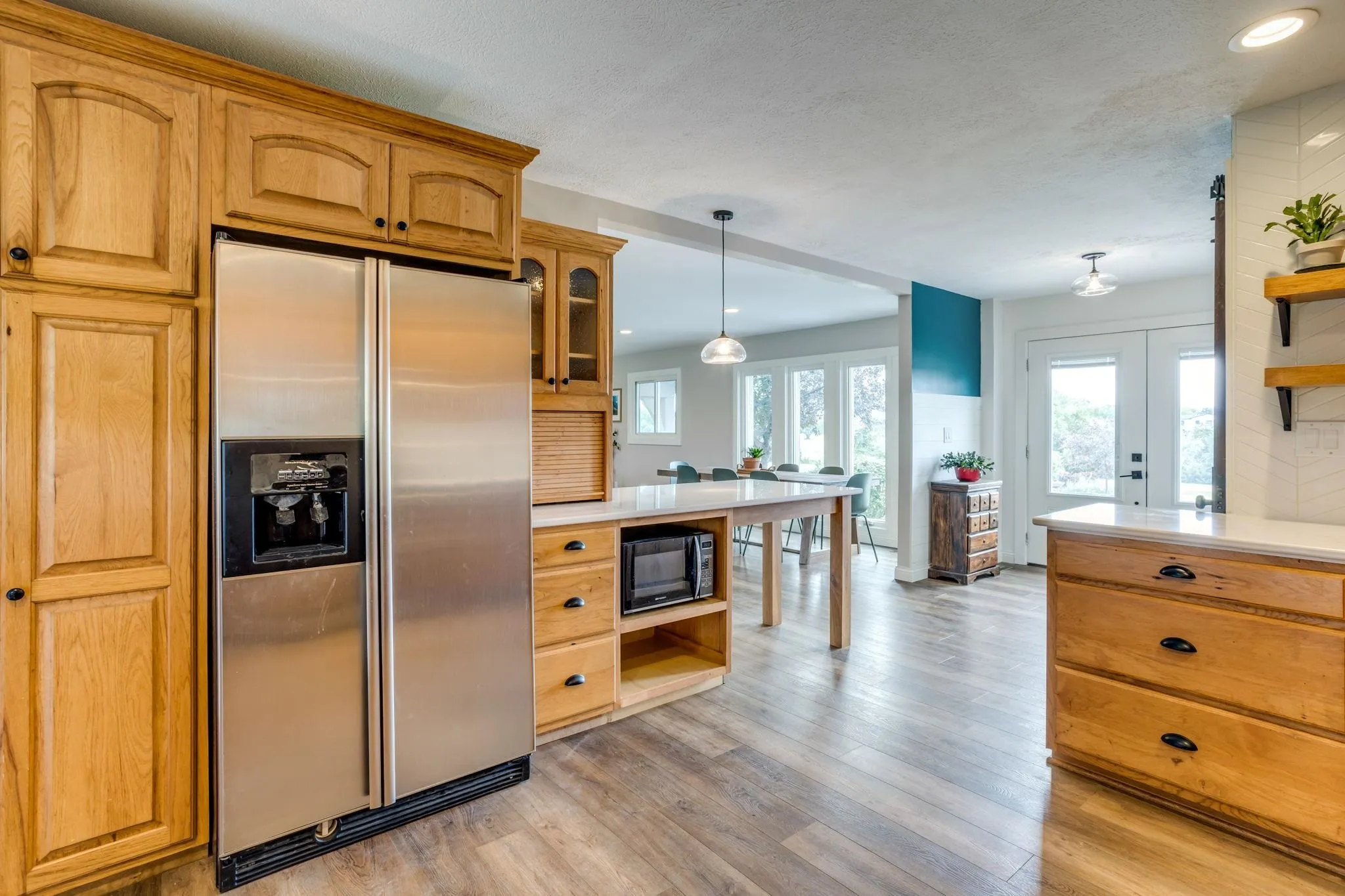 Towanda, Kansas 67144, United States, 3 Bedrooms Bedrooms, ,3 BathroomsBathrooms,Residential,Active,141657