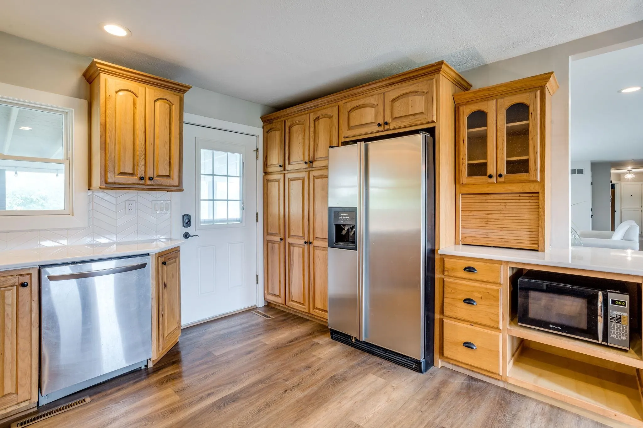 Towanda, Kansas 67144, United States, 3 Bedrooms Bedrooms, ,3 BathroomsBathrooms,Residential,Active,141657