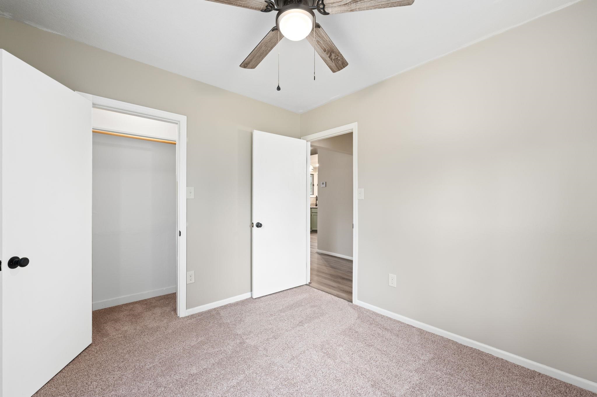 Wichita, Kansas 67212, United States, 3 Bedrooms Bedrooms, ,1 BathroomBathrooms,Residential,Pending,54223