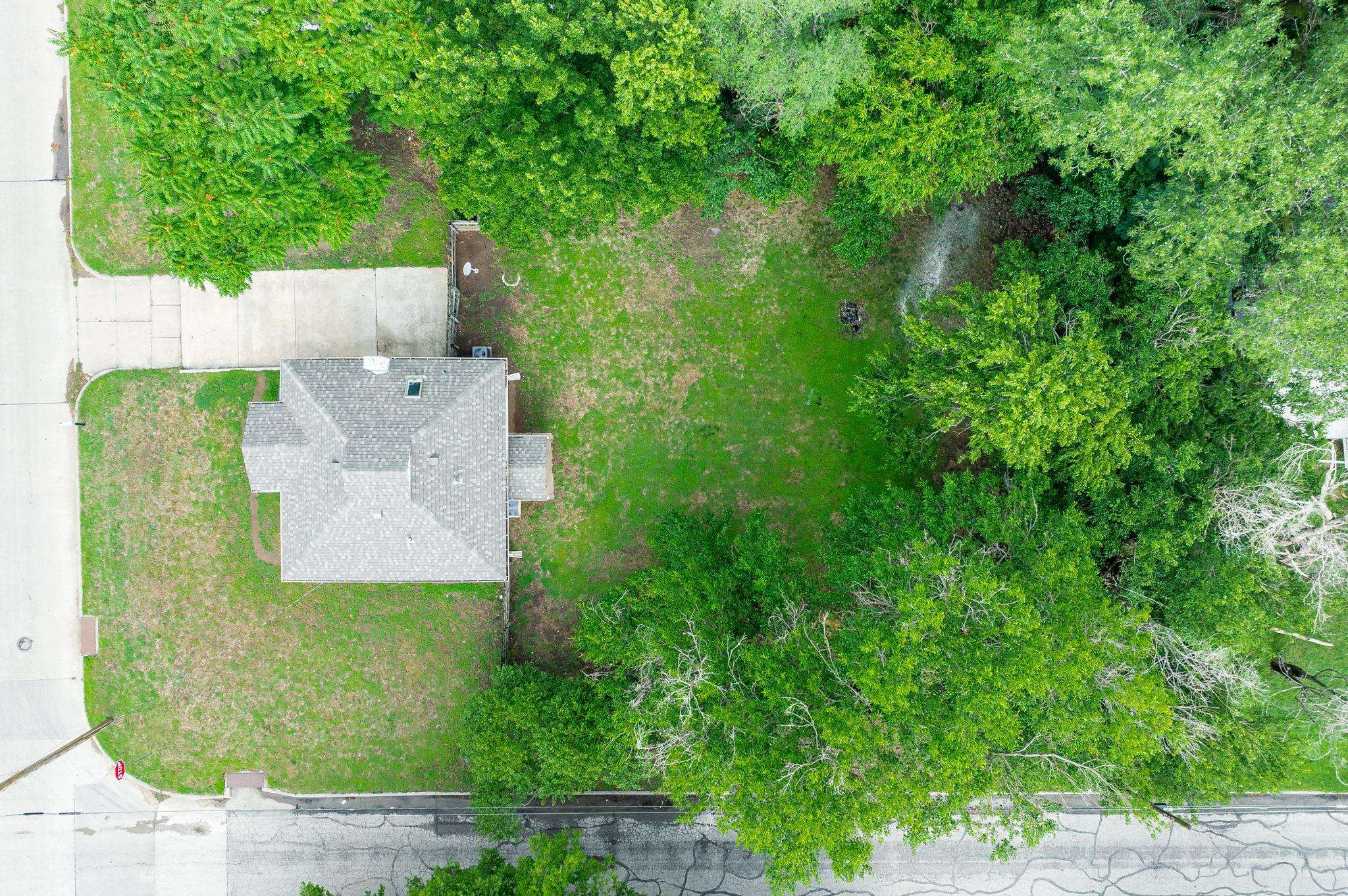 Wichita, Kansas 67212, United States, 3 Bedrooms Bedrooms, ,1 BathroomBathrooms,Residential,Pending,54223