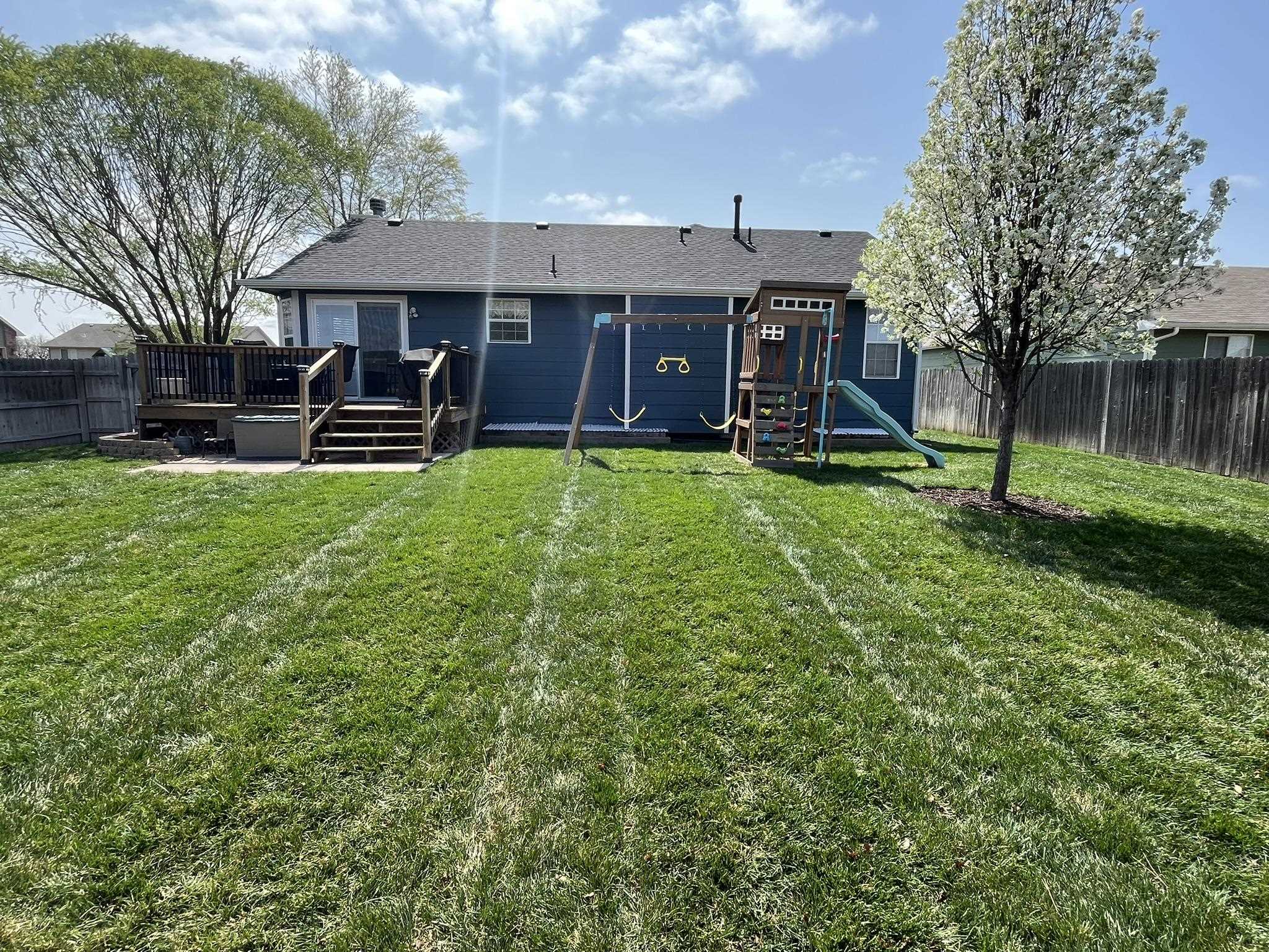 2558 E Ventnor St, Park City, Kansas image 33