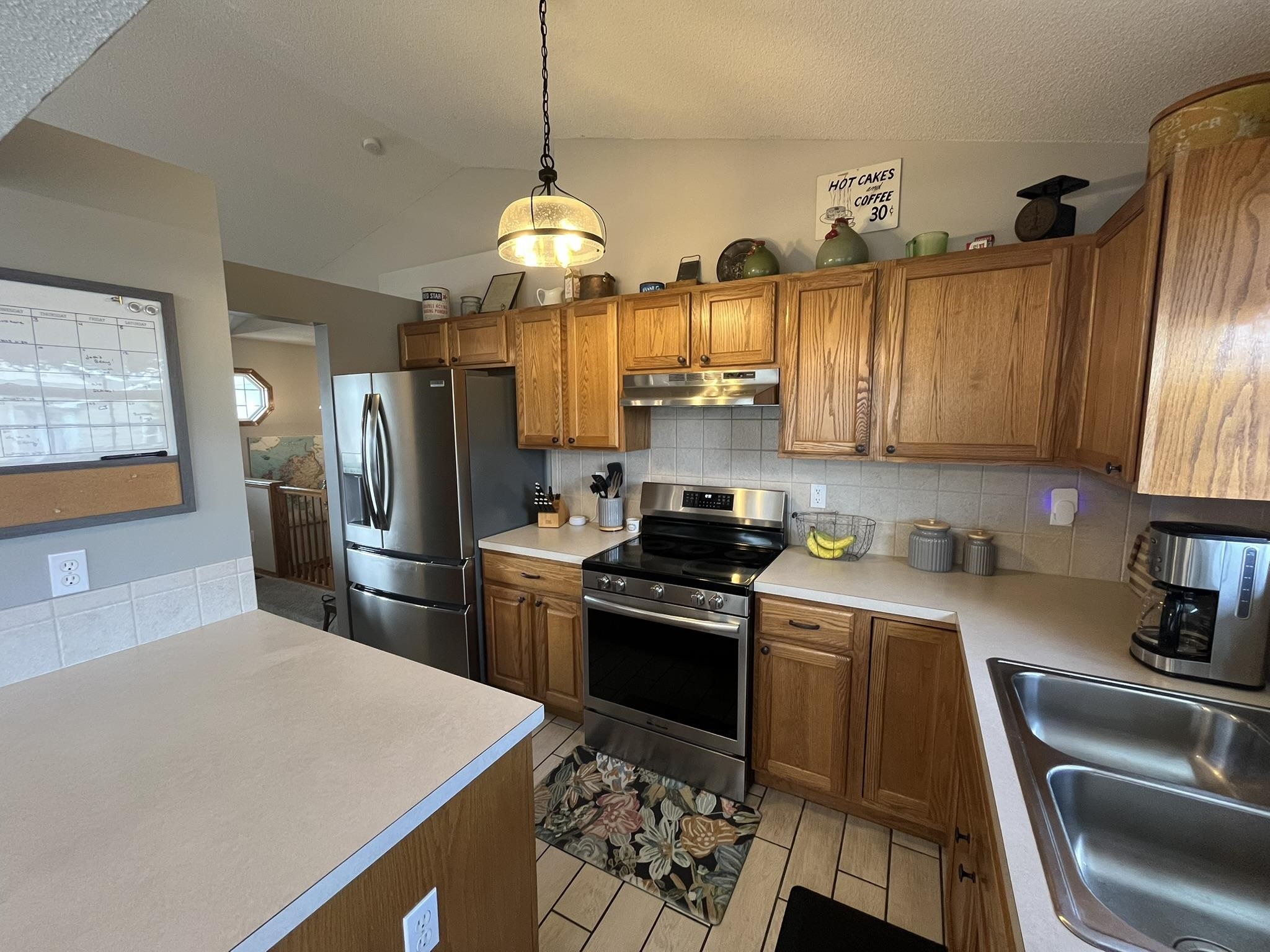 2558 E Ventnor St, Park City, Kansas image 7