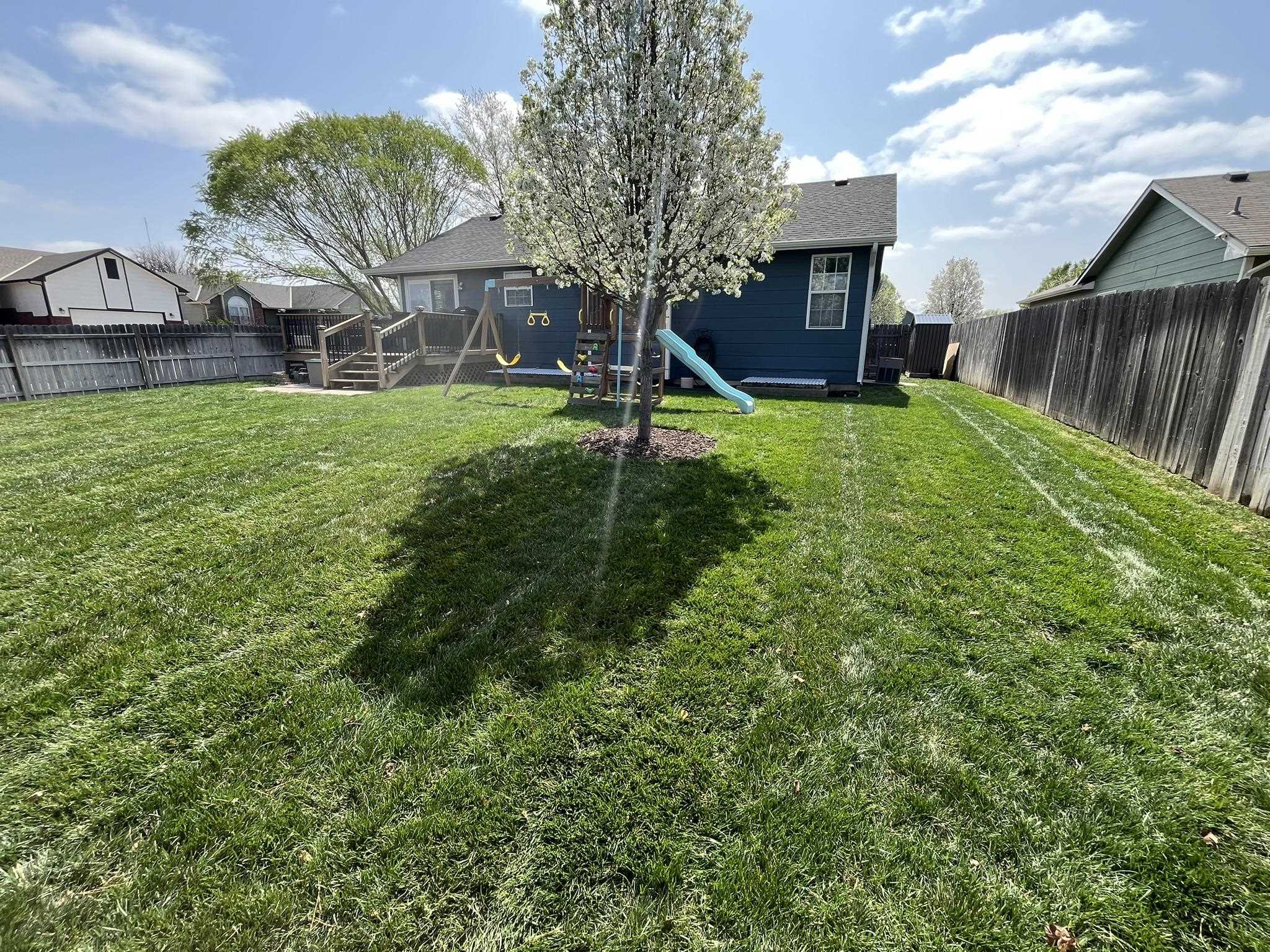 2558 E Ventnor St, Park City, Kansas image 32