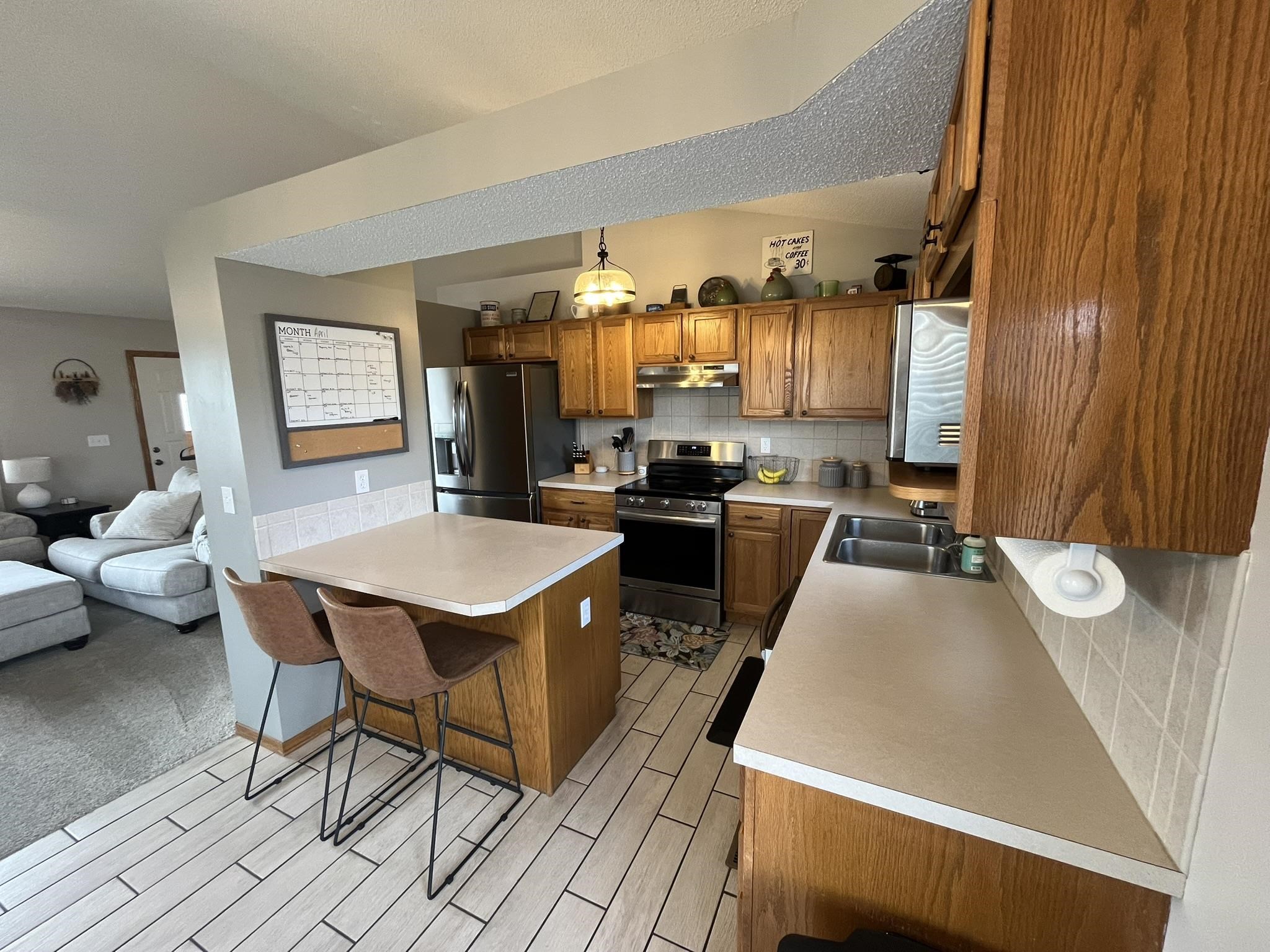 2558 E Ventnor St, Park City, Kansas image 6