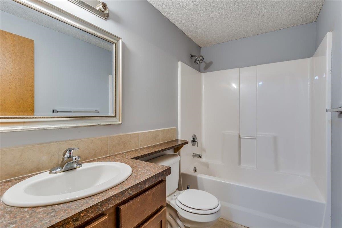 4429 S Chase Ave, Wichita, Kansas image 24