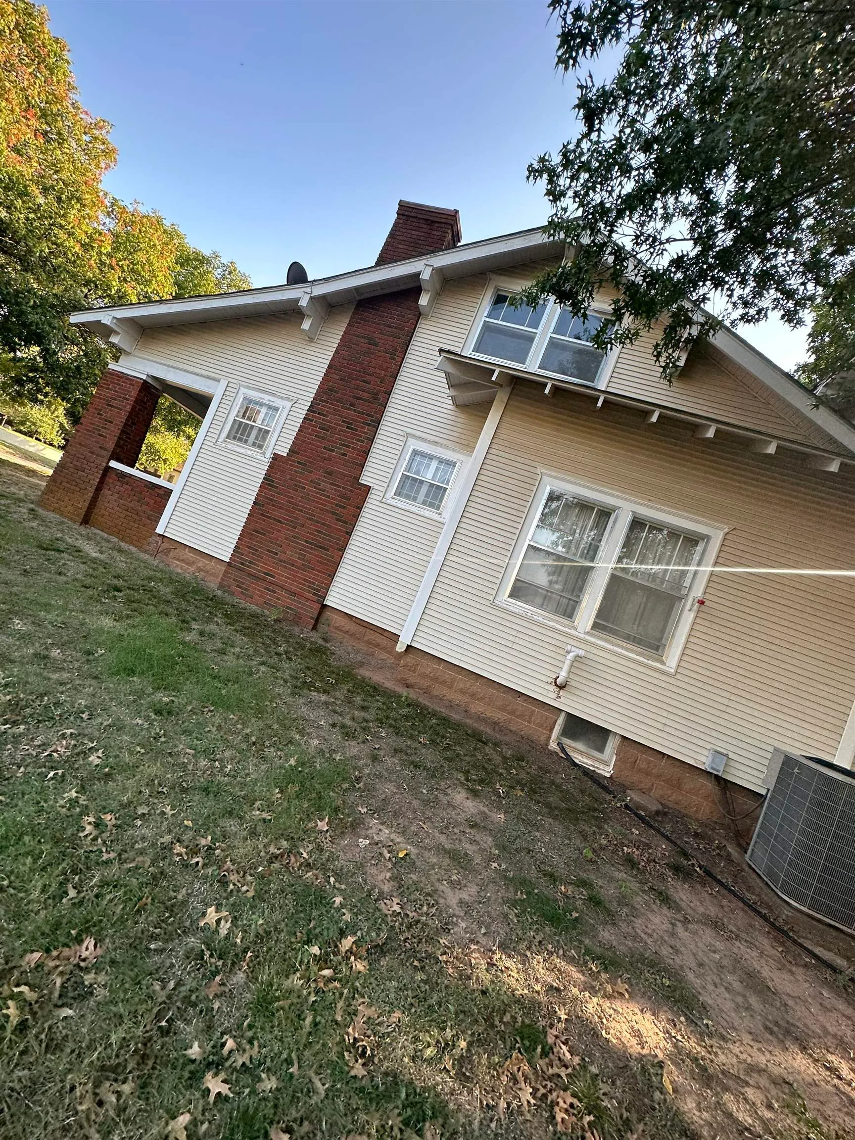 Anthony, Kansas 67003, United States, 4 Bedrooms Bedrooms, ,2 BathroomsBathrooms,Residential,Pending,34904
