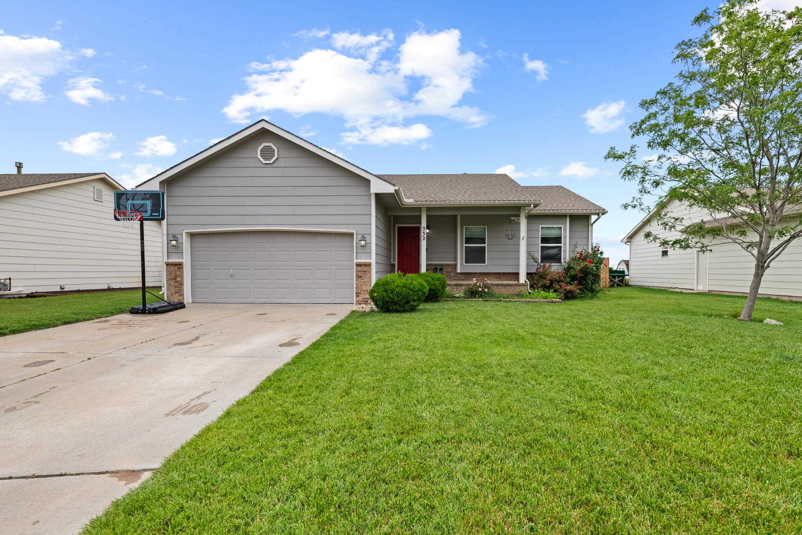532 S Longbranch Dr, Maize, Kansas image 1