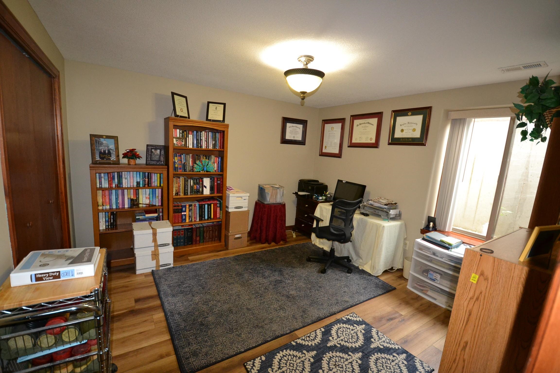 316 E Timber Creek, Haysville, Kansas image 21