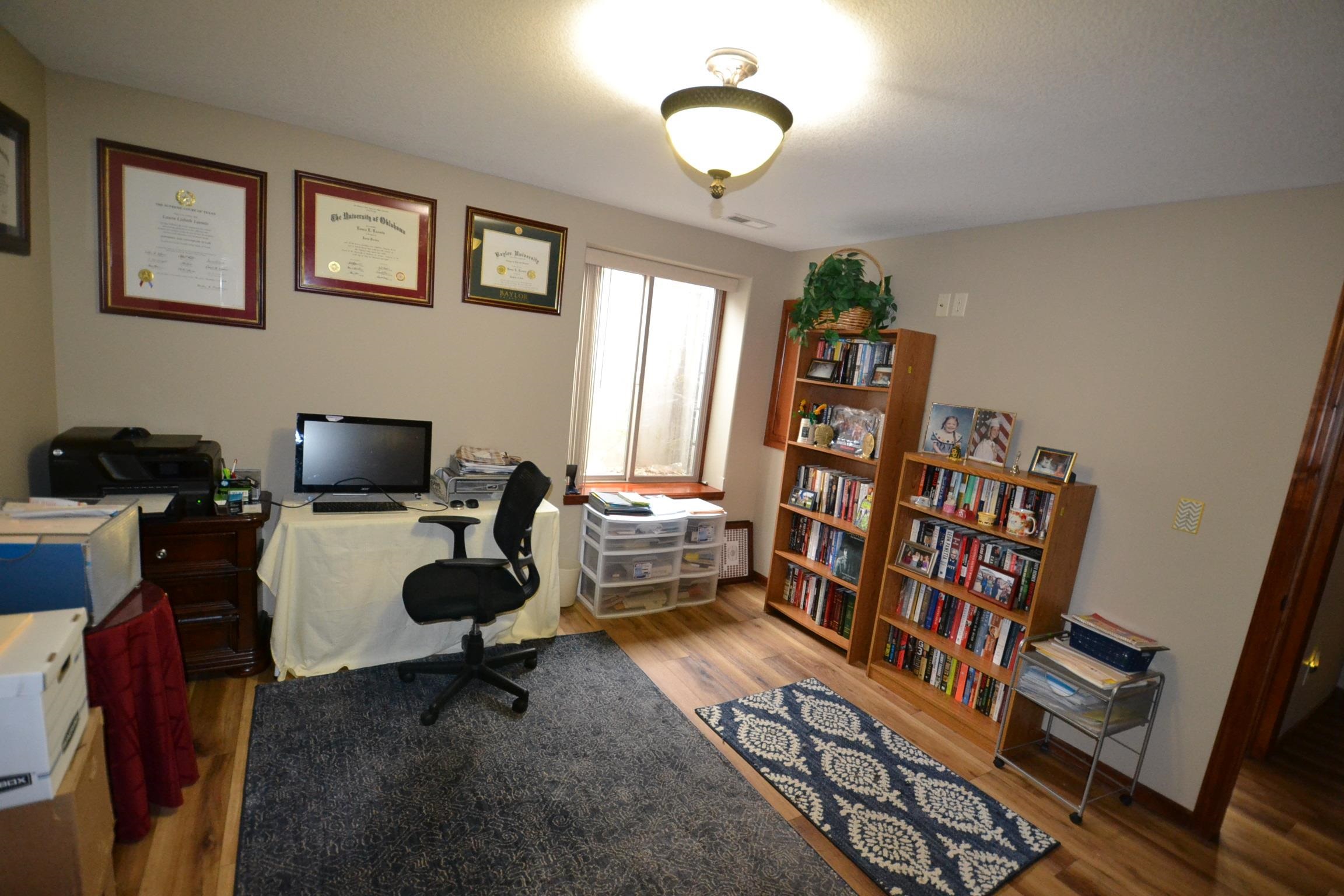 316 E Timber Creek, Haysville, Kansas image 22