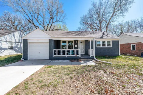 1538 N Terrace Dr, Wichita, KS MLS: 652496