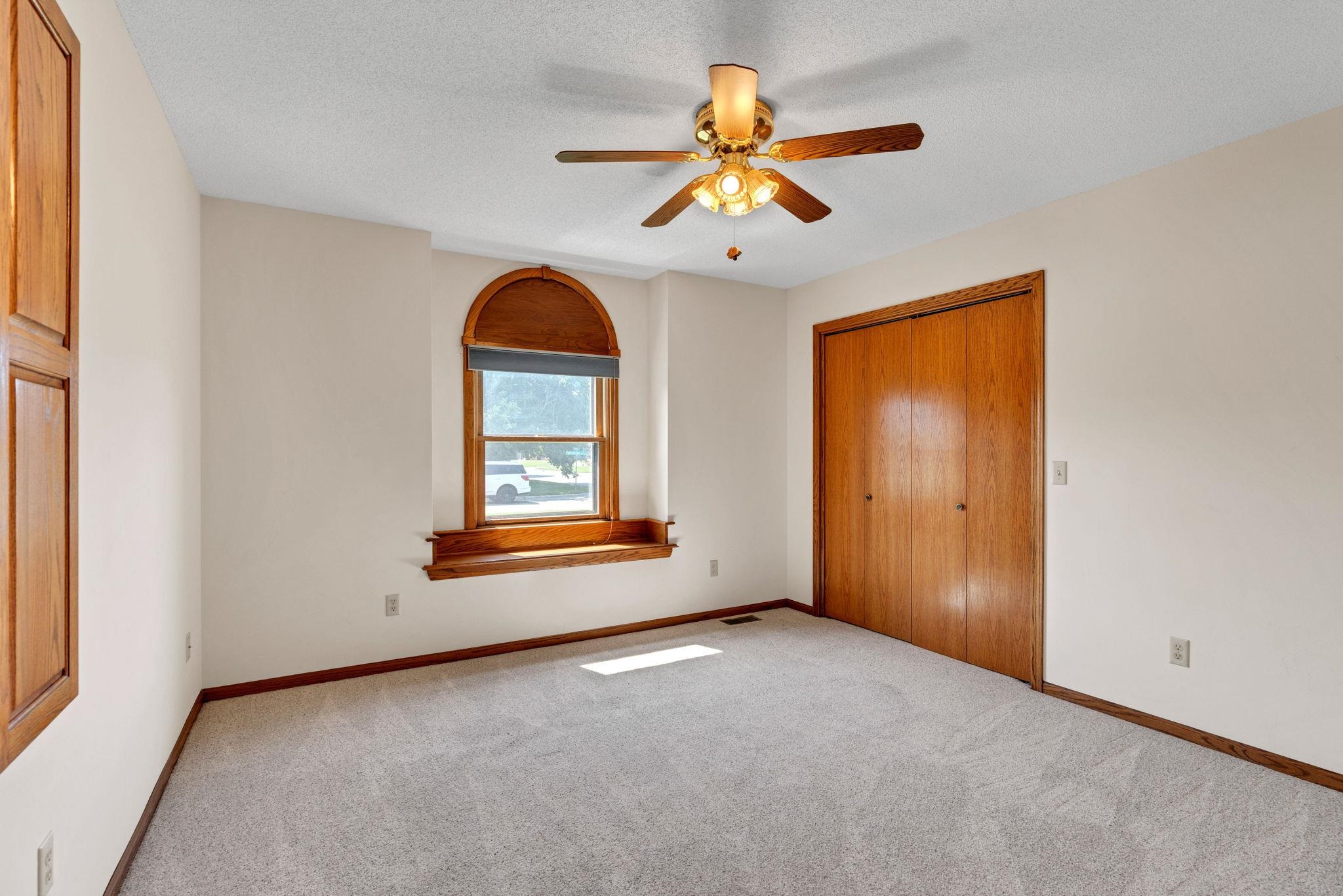 146 S Forestview Ct, Wichita, Kansas image 16